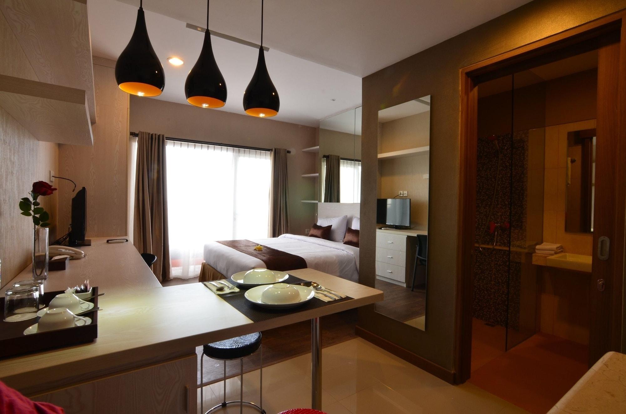 Student Park Hotel Yogyakarta Kültér fotó