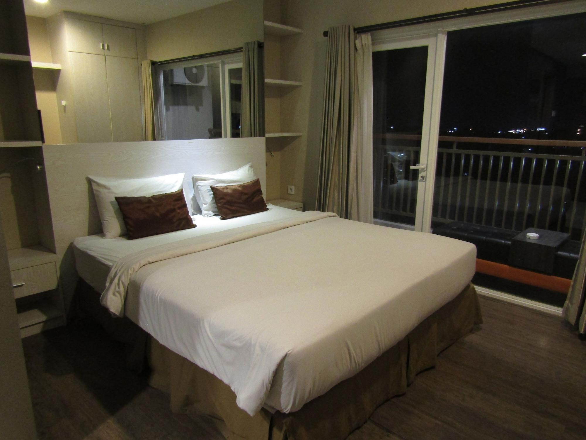Student Park Hotel Yogyakarta Kültér fotó