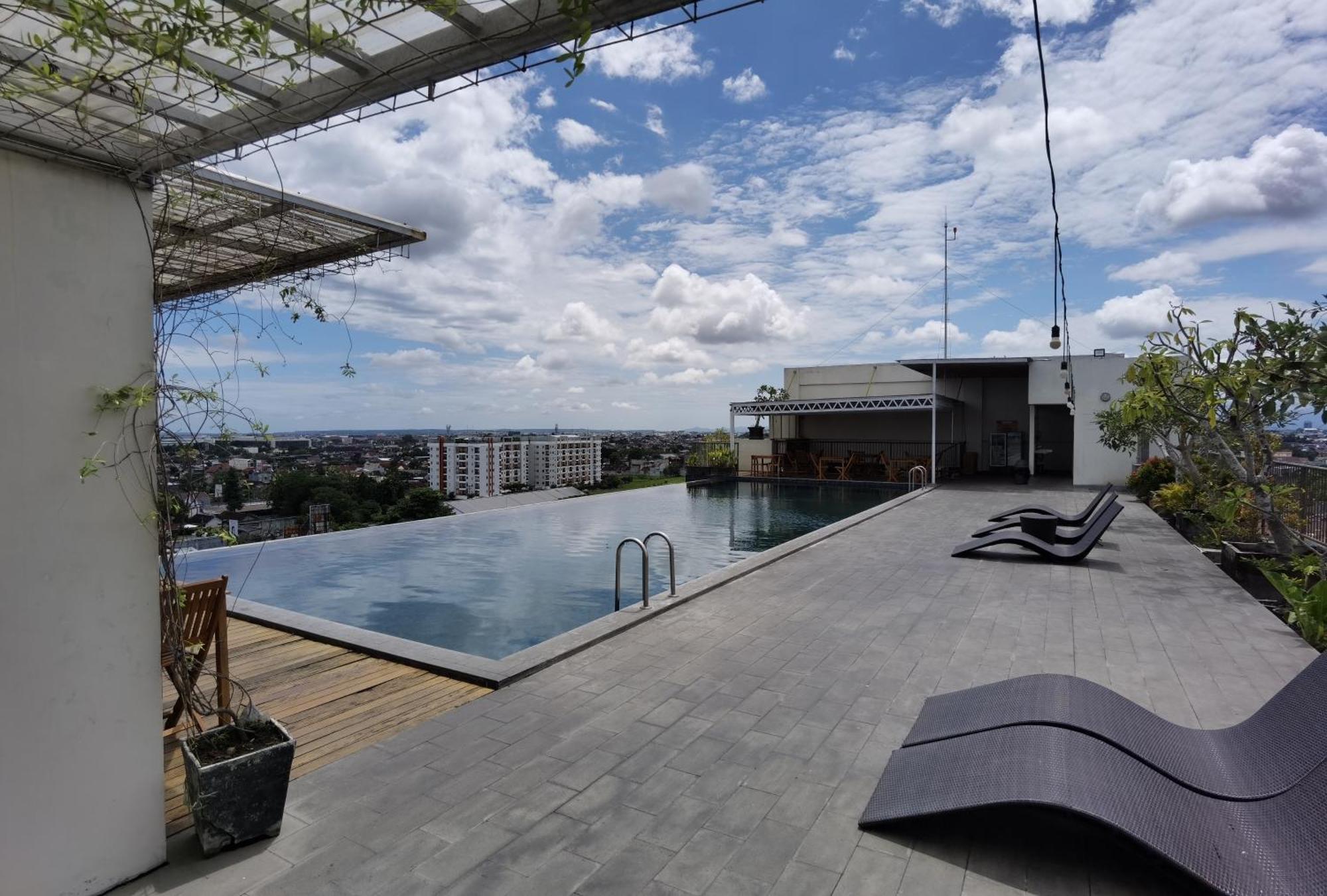 Student Park Hotel Yogyakarta Kültér fotó